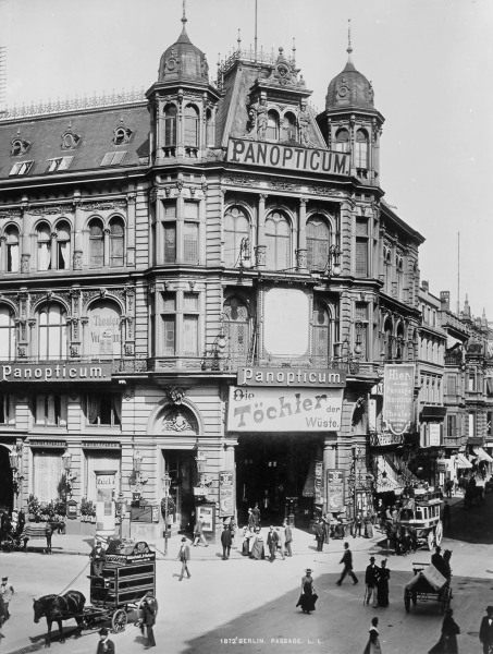 Berlin,Außenansicht Kaiser-Galerie/Levy à 