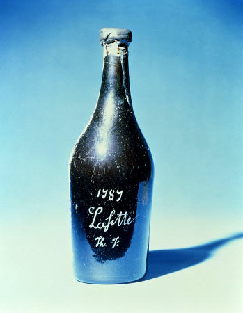 Bottle Of Thomas Jeffersons Chateau Lafitte (Sic) 1787 à 