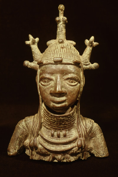 Bueste, Benin, Nigeria / Bronze à 