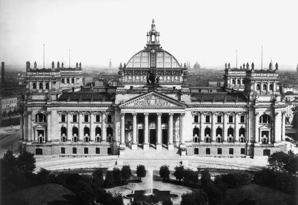 Berlin, Reichstag building/Photo Lévy à 