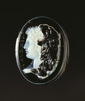 Cameo of the head of Hercules, 1st century BC (onyx and sardonyx)