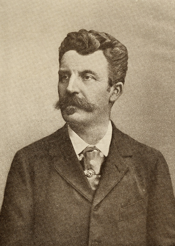 Guy de Maupassant (1850-93) (b/w photo)  à 