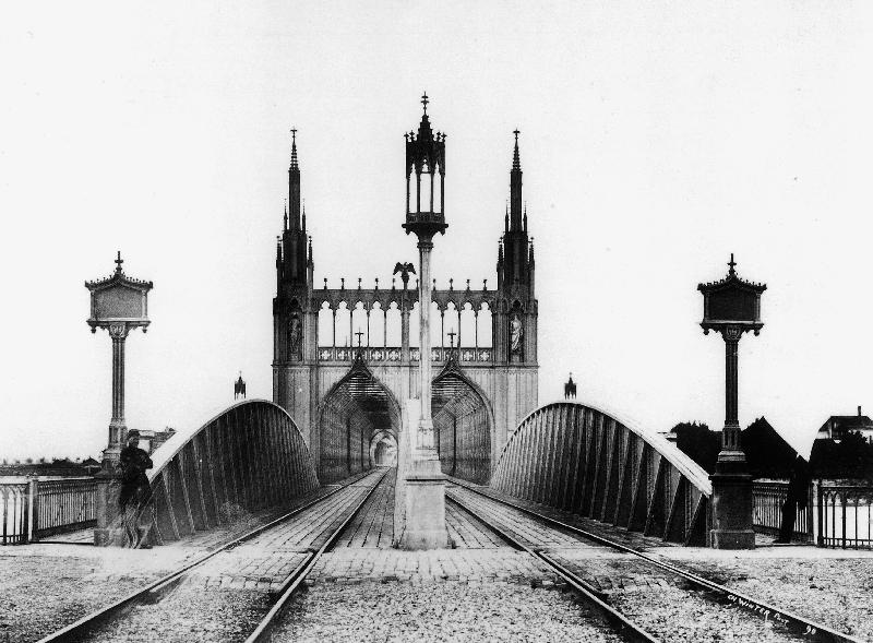 Gothic bridge and railway railroad over the Rhine in Strasbourg Alsace east of France à 
