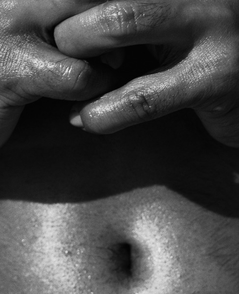 Human form abstract body part (b/w photo)  à 