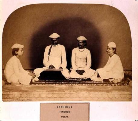 Hindu Brahmins in Delhi, 19th century (sepia photo) à 