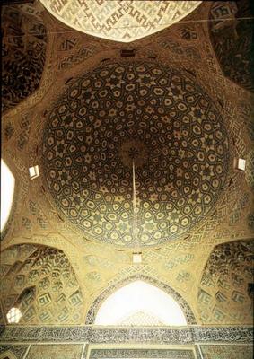 Interior view of ceiling (photo) à 