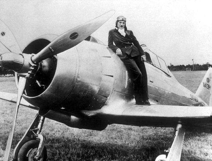 Jacqueline Cochran was an American woman pilot With the US entry into the War she offered her servic à 