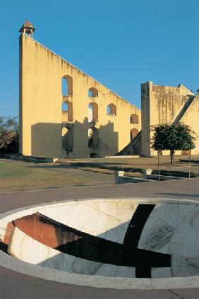 Jantar Mantar astronomical observatory (photo) 