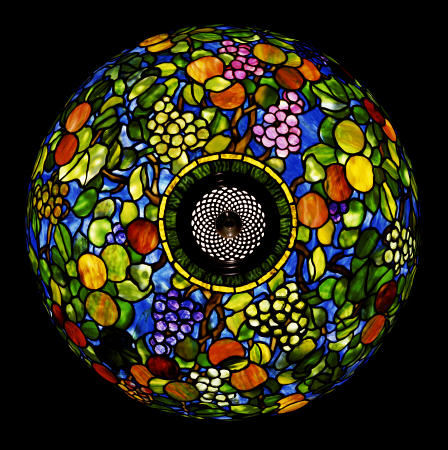 Overhead Detail From The Shade Of An Important ''Fruit'' Leaded Glass And Bronze Table Lamp à 