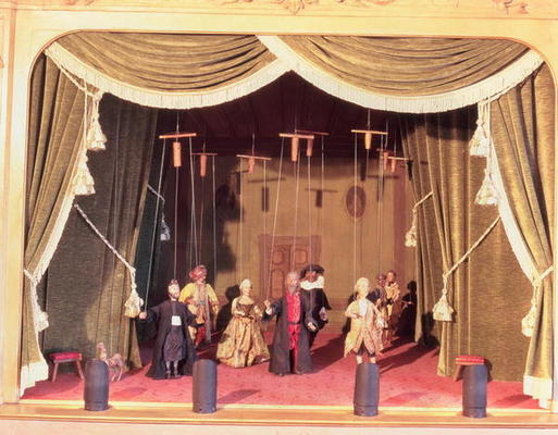 Puppet theatre with marionettes, 18th century (photo) à 