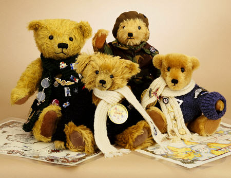 Soldier Teddy Bears ''Albert'', ''Jack'', ''Harrison'' And ''Thomas''  Created For The Soldiers'', S à 