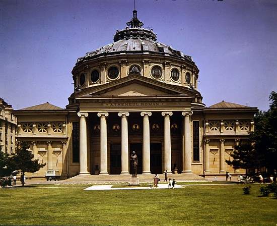The Romanian Atheneum (Atheneul Roman), Bucharest, Romania à 