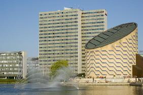 The Scandic Hotel building (left) and the Tycho Brahe Planetarium (right) on Sankt Jorgens So (photo