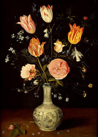Tulips, Roses,  Forget-Me-Nots And Other Flowers In A Late Ming Blue And White Vase à 