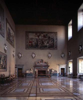 The 'Sala della Fatiche d'Ercole' (Hall of the Labours of Hercules) designed by Antonio da Sangallo à 