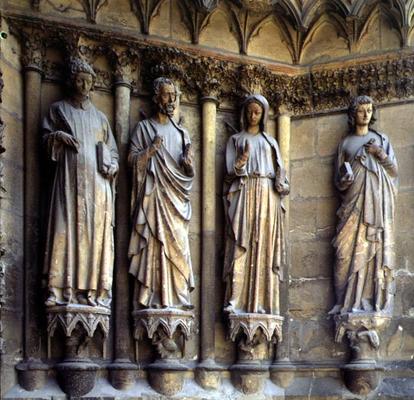 Virgin and the apostles, detail of Sculptures from the exterior west facade, 13th/14th century (ston à 