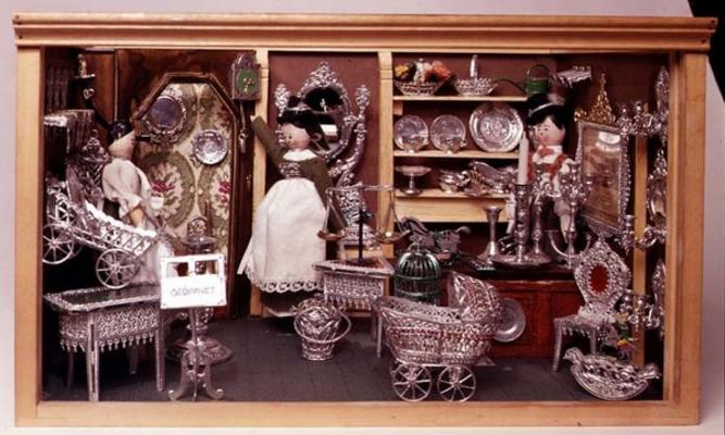 White metal doll's house furnishings, German, 20th century. Made by the firm Babette Schweizer, etab à 
