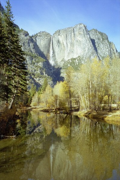 Yosemite, autumn, 2002 (colour photo)  à 