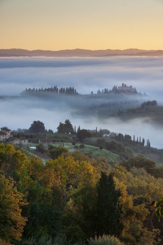 Morning scene in autumn Tuscany à Norbert Maier