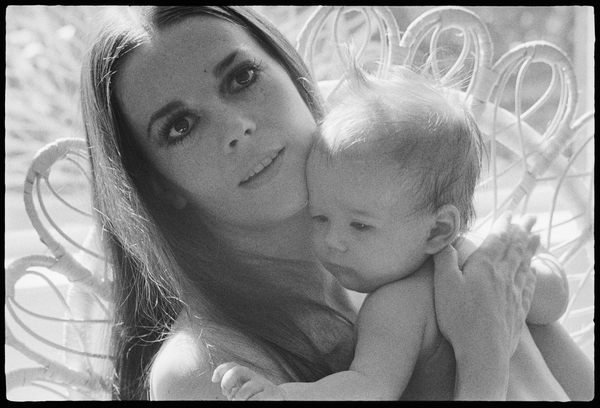 Natalie Wood with daughter à Orlando Suero