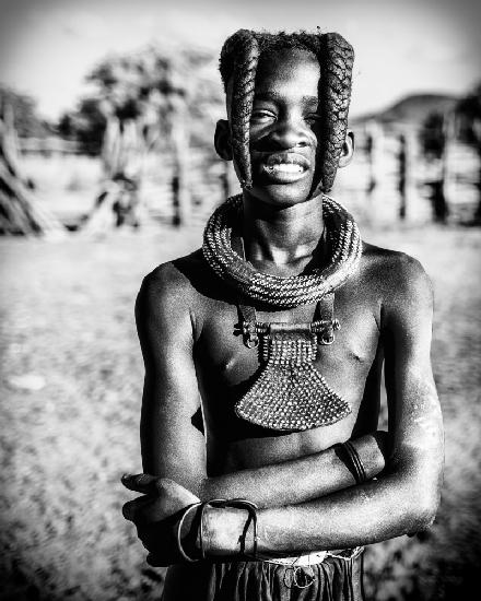 confident himba