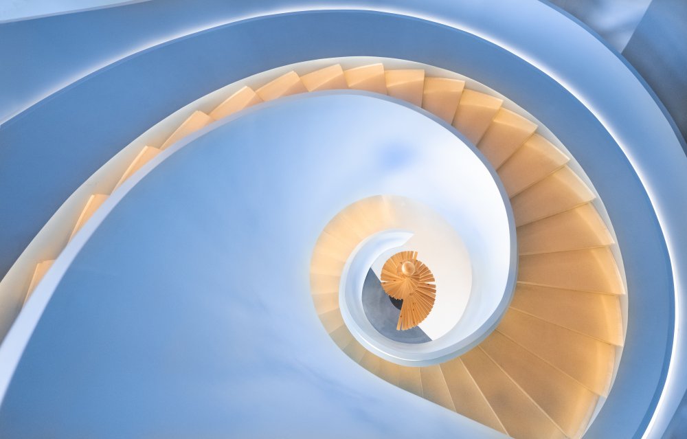 spiral stairs à Peiyin Wang