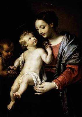 Marie avec l'enfant et le petit Jean.