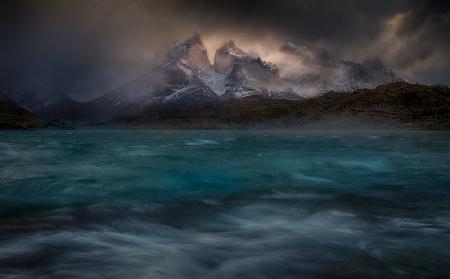 Stormy winds over the Torres del Paine