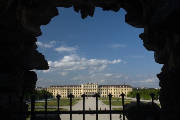 Wien, Schloss Schönbrunn von Neptunbrunn à Peter Wienerroither