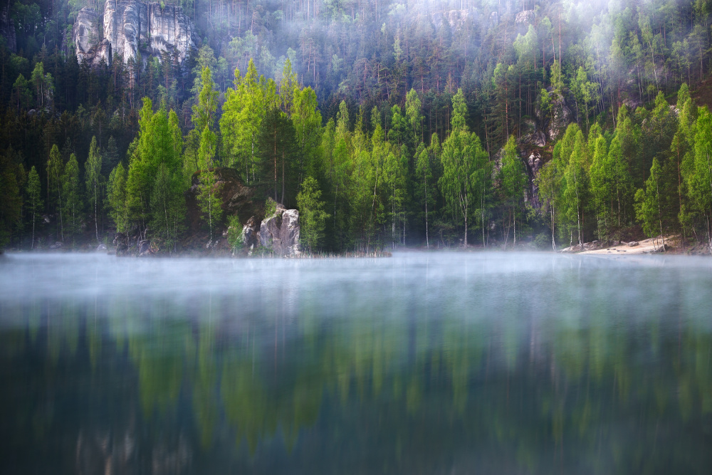 Magical Morning Lake à Petr Poppl