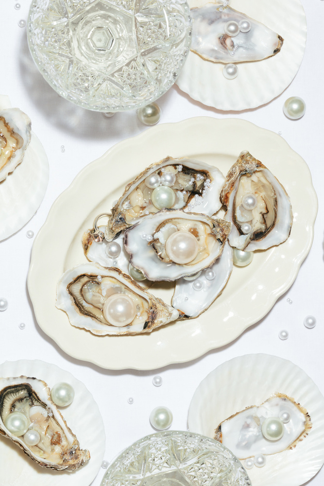 Oysters &amp; Pearls No 03 à Pictufy Studio III