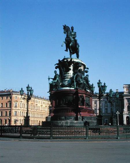 Equestrian monument to Tsar Nicholas I (1796-1855) 1856-59 (photo) à Piotr Klodt