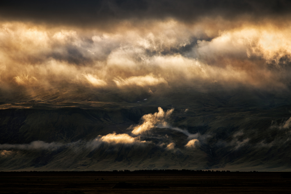 Sea of Clouds à Piotr Wrobel