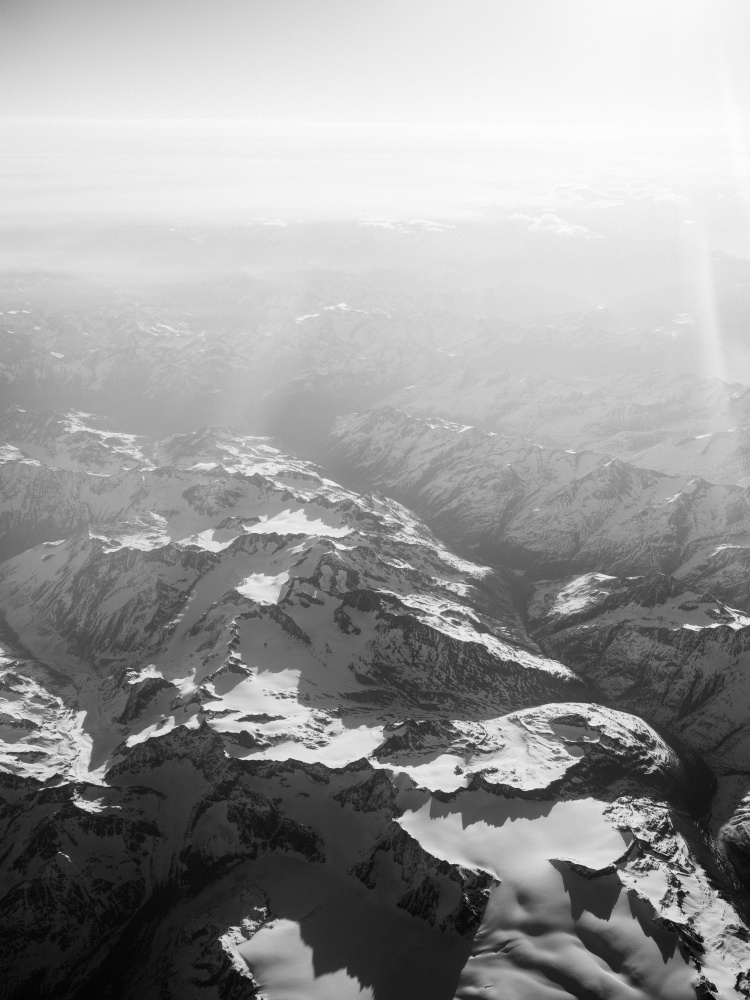 Alps in Black and White à Raisa Zwart