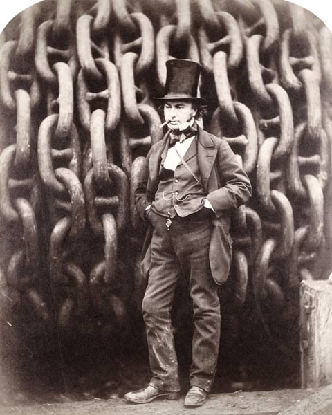 Isambard Kingdom Brunel, standing in front of the launching chains of the ''Great Eastern'', 1857 (b à Robert Howlett