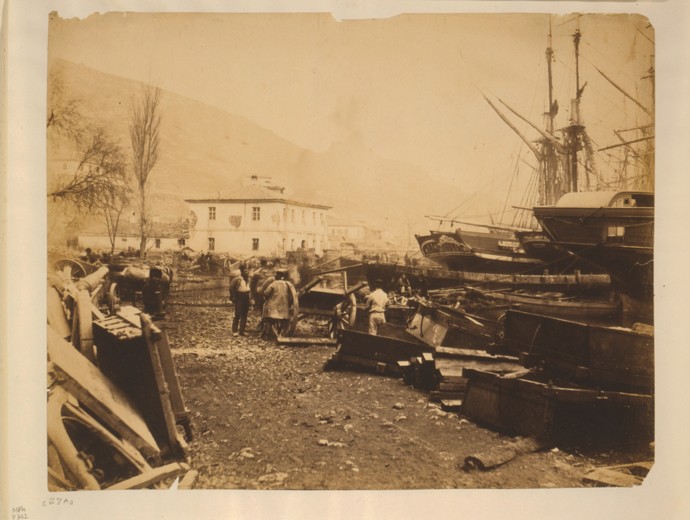 The Ordnance Wharf, Balaklava à Roger Fenton
