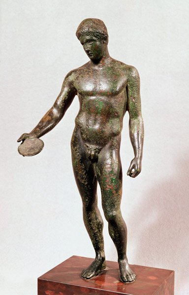 Statue of an ephebe making a libation à Romain