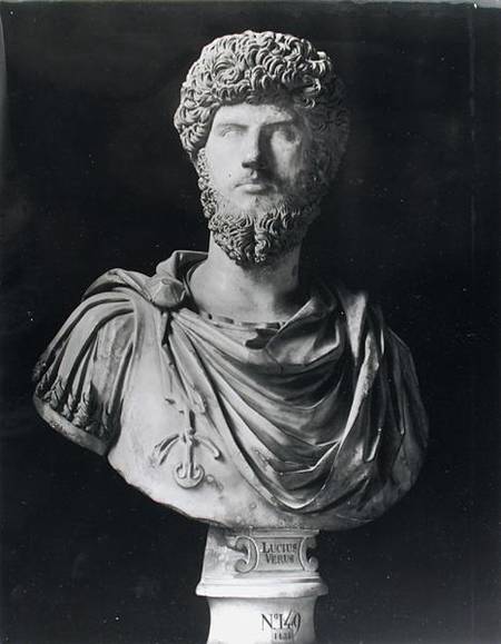 Bust of Emperor Lucius Verus (138-169 AD) à Romain