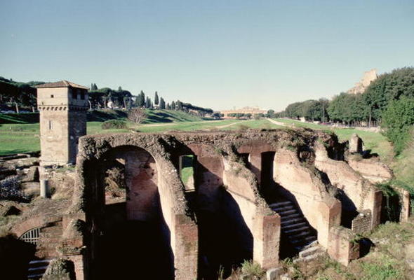View of the stadium, Roman (photo) à Romain