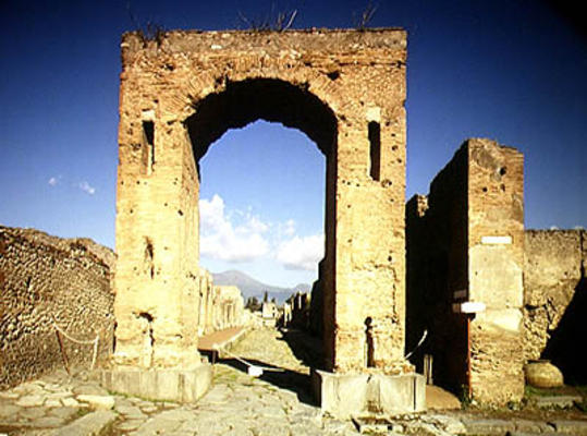 Arch of Caligula (photo) à Romain 1er siècle avant JC
