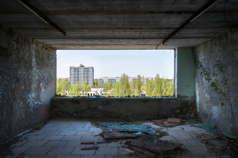 View at Pripyat in Chernobyl à Roman Robroek