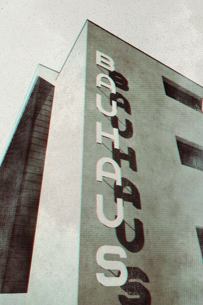 Bauhaus Dessau architecture in vintage magazine style I à Rosana Laiz Blursbyai