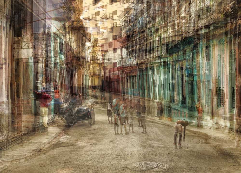 Daily scene in Centro Habana à Roxana Labagnara