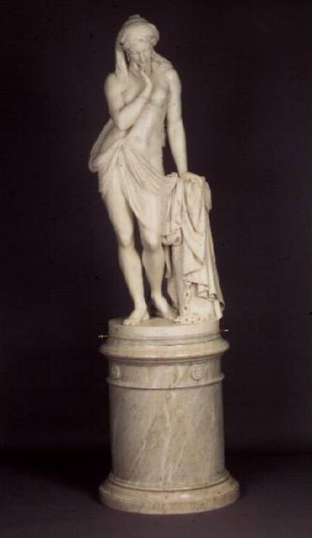 `Greek Slave Girl', on a circular pedestal, marble sculpture à Scipio  Tadolini