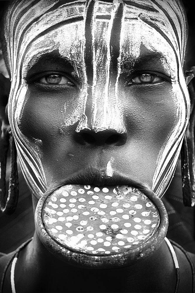 Tribal beauty - Ethiopia, Mursi people à Sergio Pandolfini