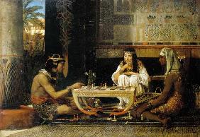 Couple égyptien avec le jeu de panneau
