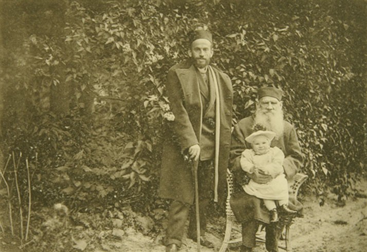 Three Lions. Leo Tolstoy with son Leo and grandson Leo à Sophia Andreevna Tolstaya