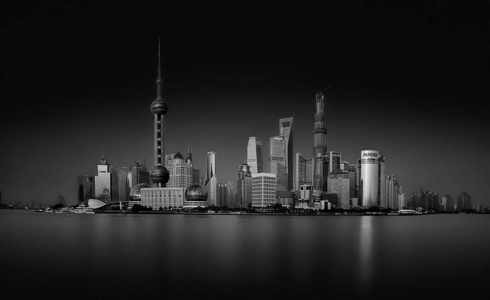 Dark Pudong à Stefan Schilbe