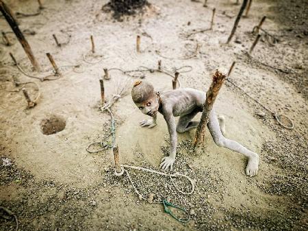 Child of Mundari tribe