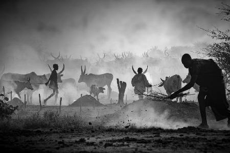 Mundaris life, SOUTH SUDAN